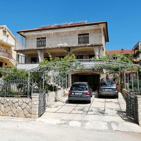 Apartments Emmas Studio Stari Grad  Dış mekan fotoğraf
