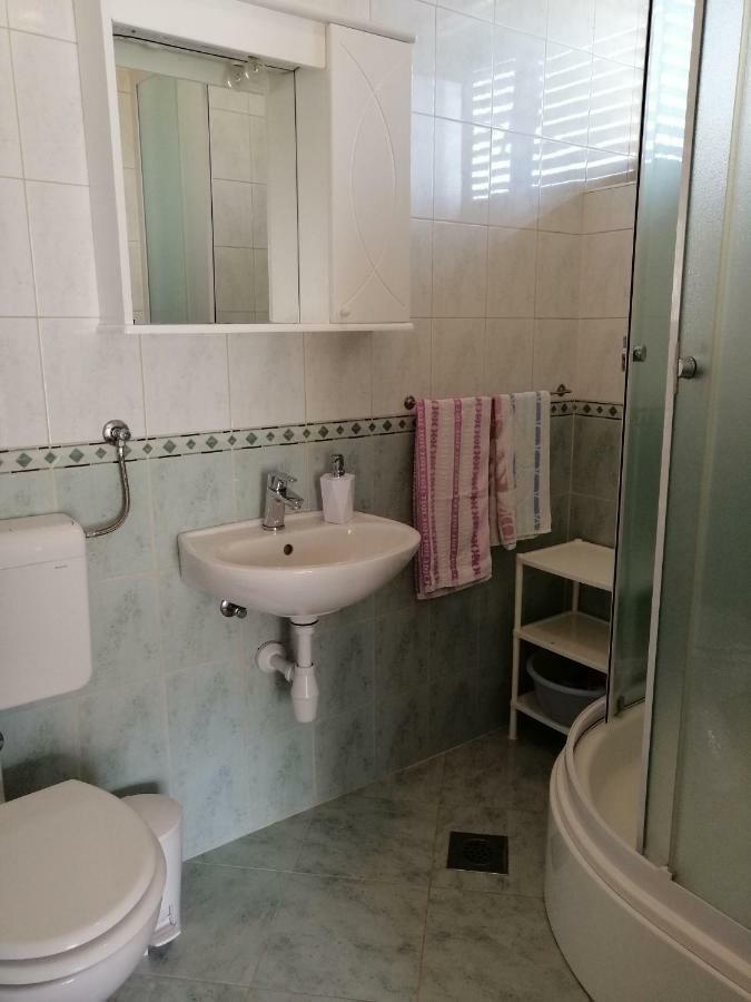 Apartments Emmas Studio Stari Grad  Dış mekan fotoğraf