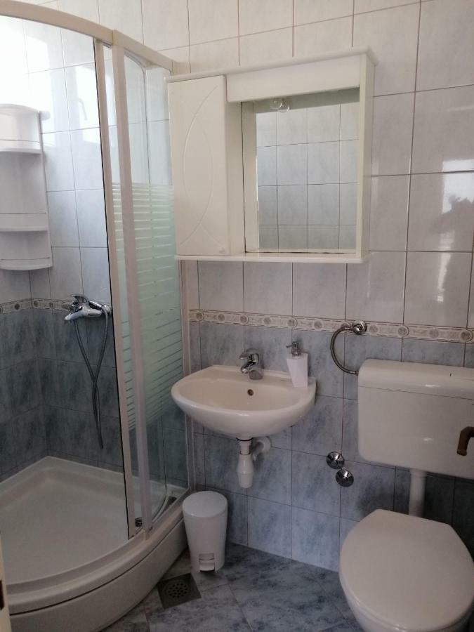 Apartments Emmas Studio Stari Grad  Dış mekan fotoğraf
